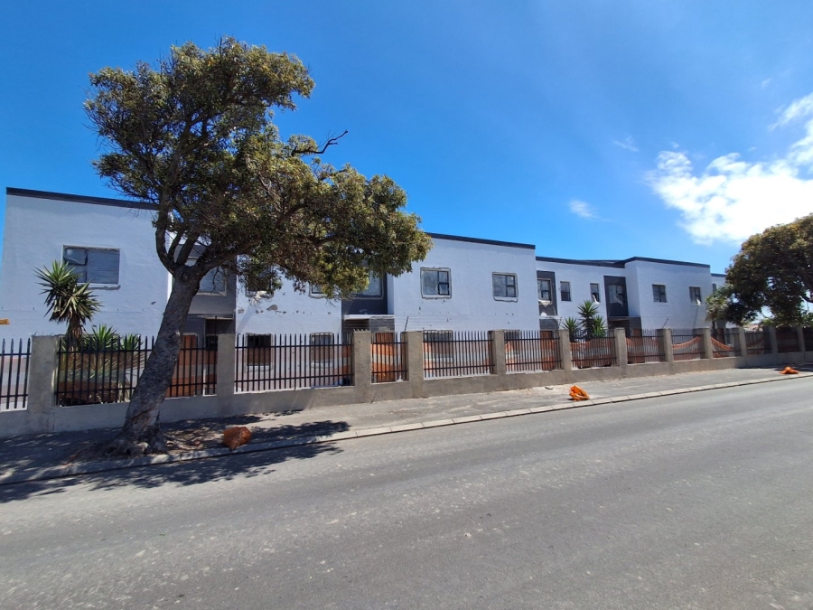 2 Bedroom Property for Sale in Ruyterwacht Western Cape